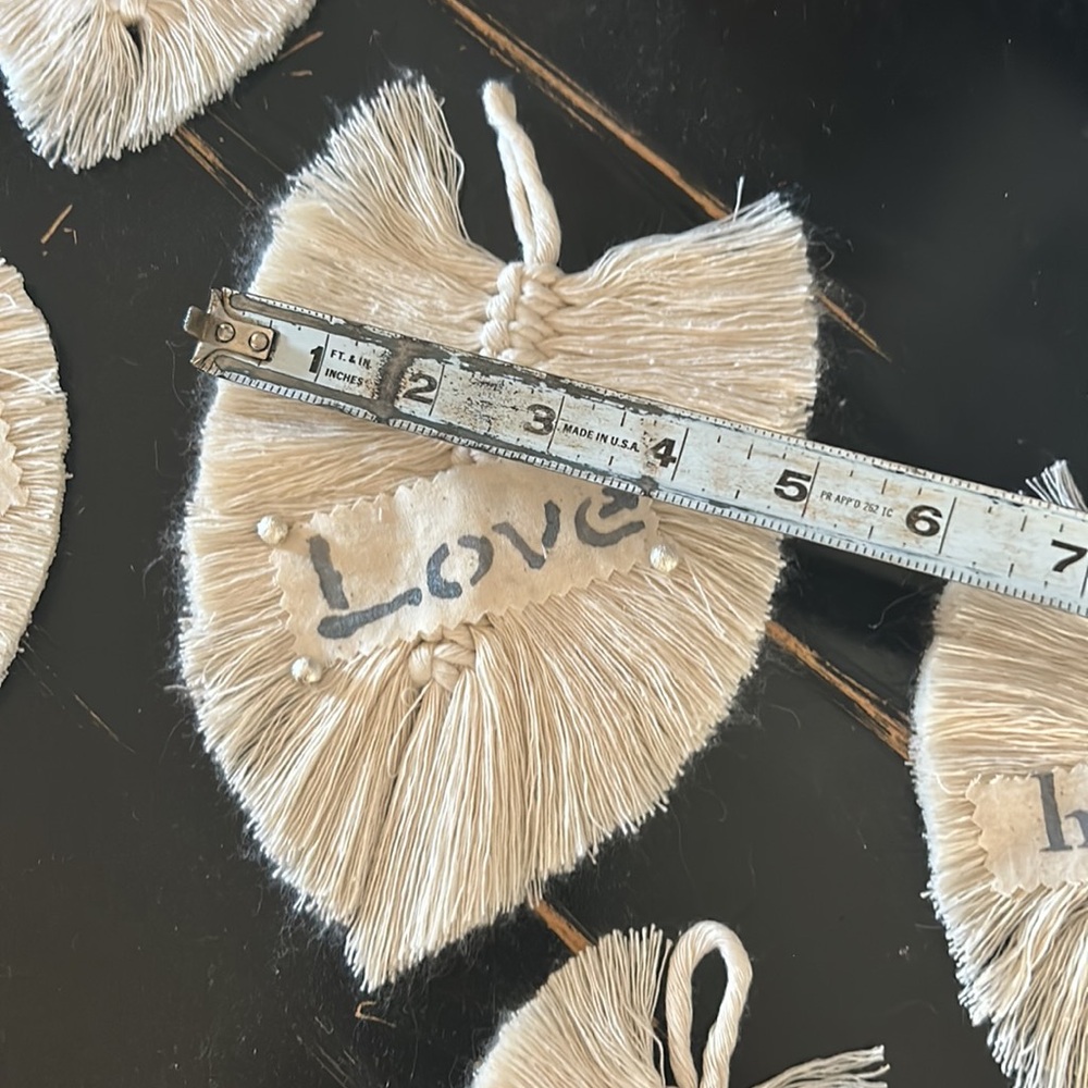 5 HANDMADE ORNAMENTS - Picture 8 of 12